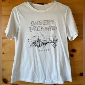 “Desert Dreamin” graphic tee